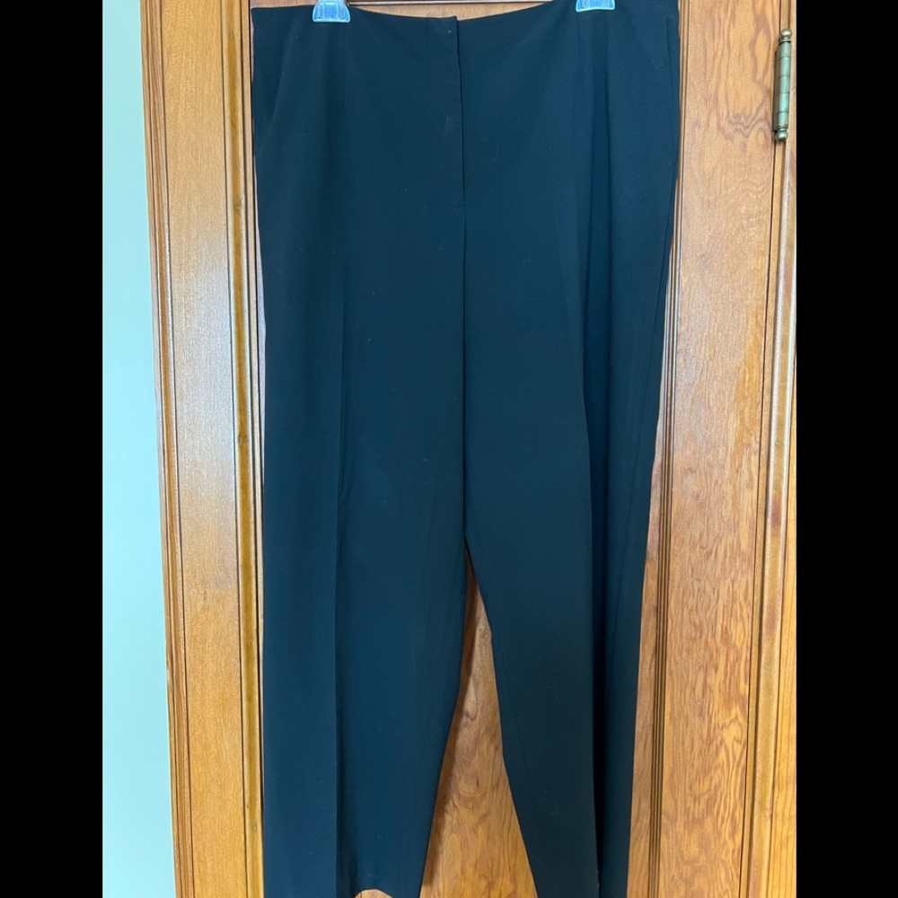 Talbots women’s stretch black slacks. Size 18